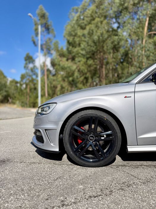 Audi A3 1.6 TDI S-LINE kit RS3