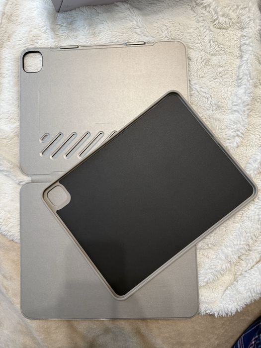 Чохол ESR Shift Magnetic Case Black для iPad 13 (2024, 7 Generation)