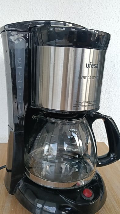 Máquina de Café de Filtro Ufesa Avantis Optima