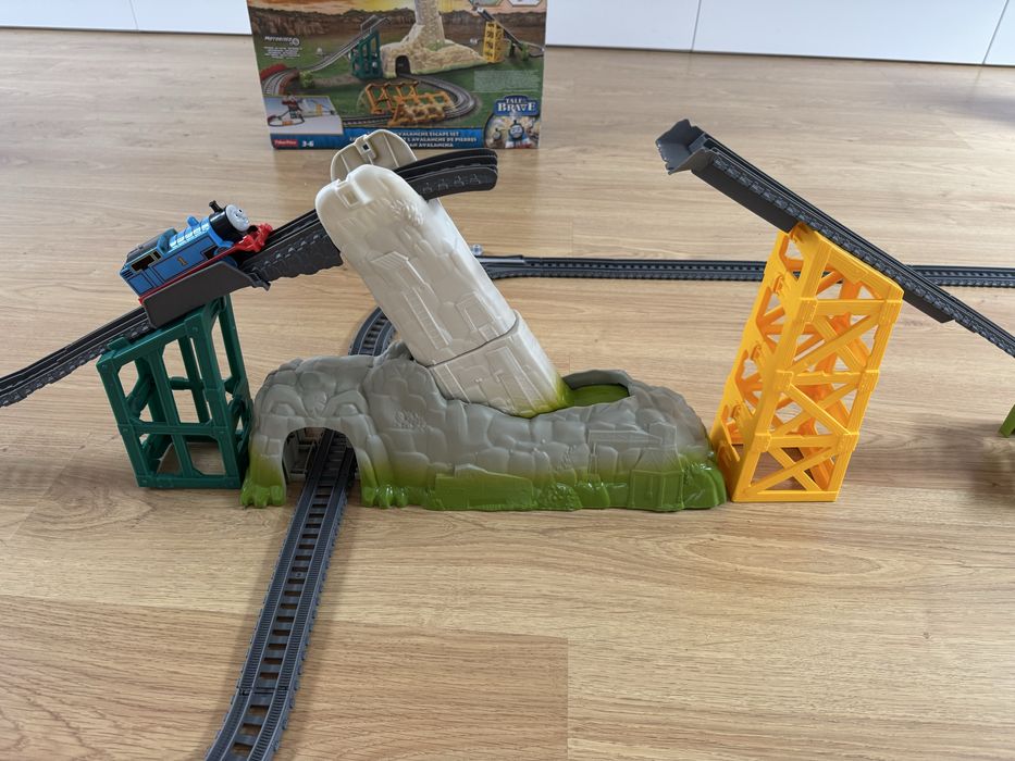 Thomas & Friends Avalanche Escape Trackmaster