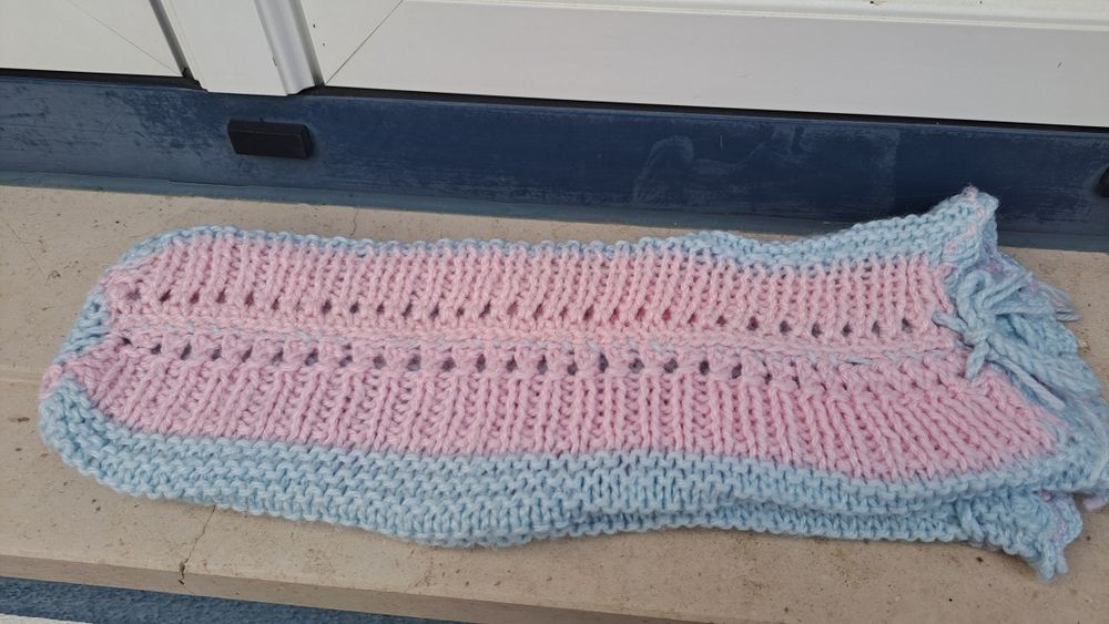 Pantufas de lã feitas à mão novas adulto e bebé