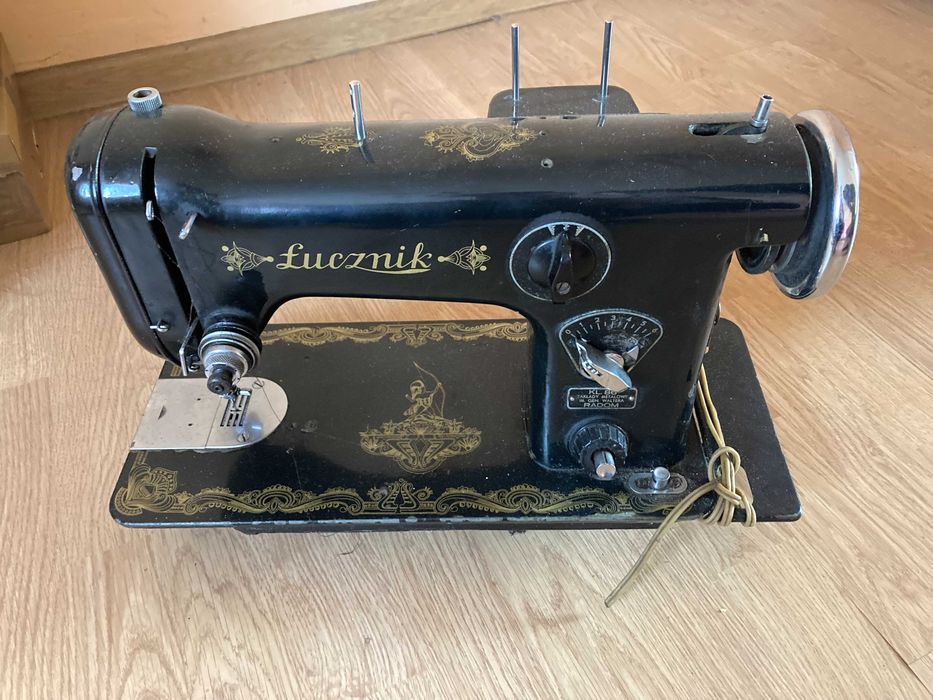 Maszyna do szycia Łucznik KL 86