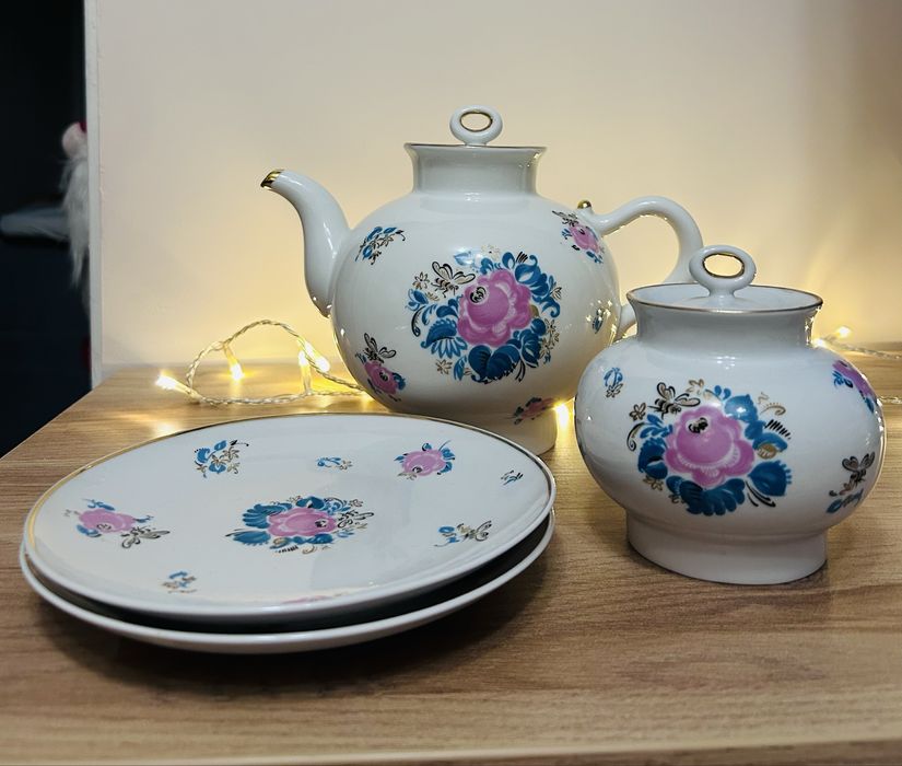 Zestaw Lomonosow złota pszczoła imbryk+cukiernica+2 talerze