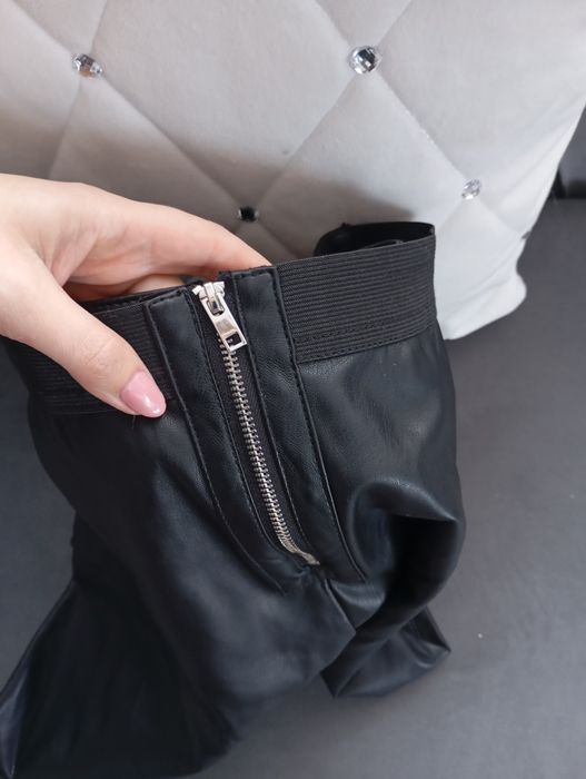 Spódnica ala skórzana Vila 34/36 czarna elegancka