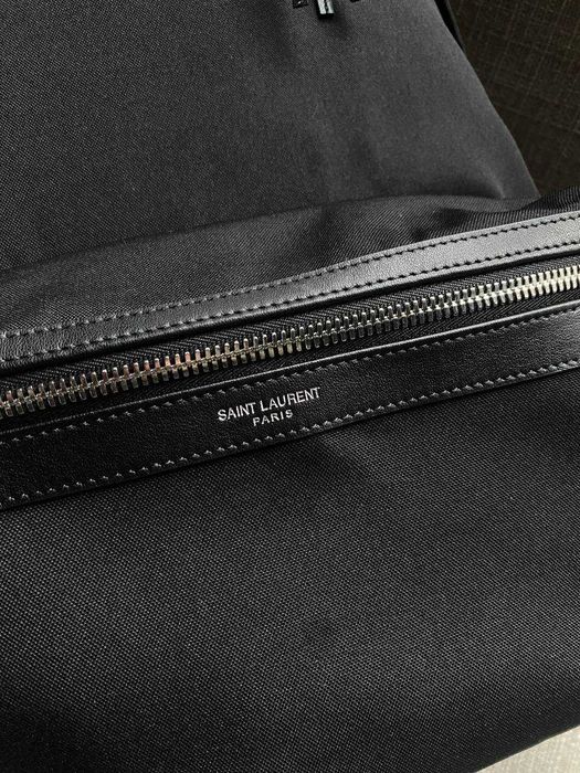 Оригінальний чоловічий рюкзак Yves Saint Laurent YSL б/в