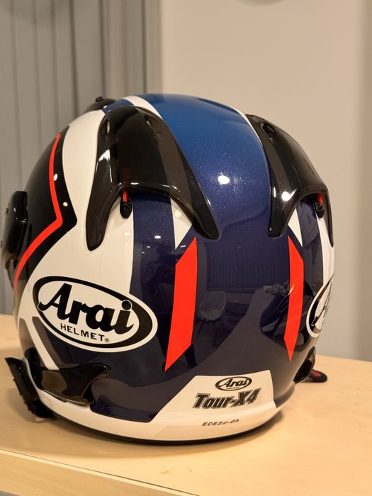 Arai Tour X 4 Tamnaho S