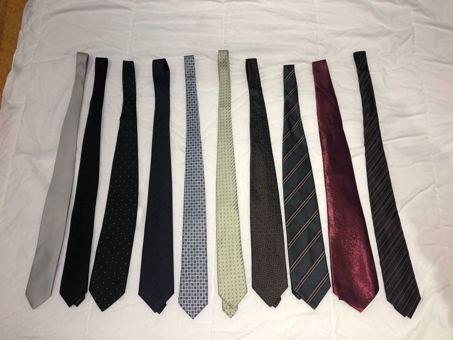 Gravatas Diversas - Várias Cores - 2,5€ Cada