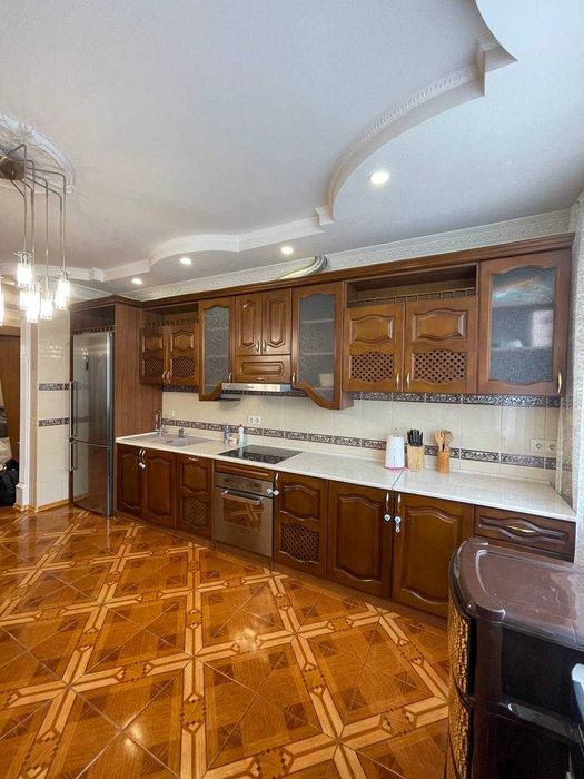 Apartment in Kyiv - View 3