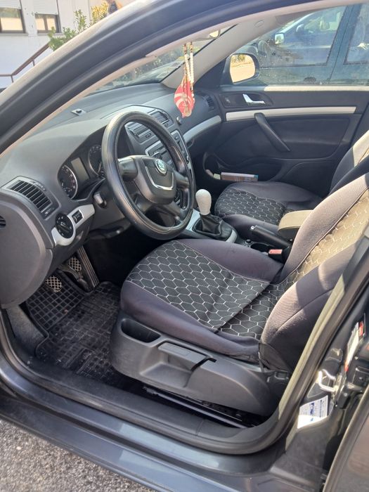 Vendo Carro Skoda Octavia