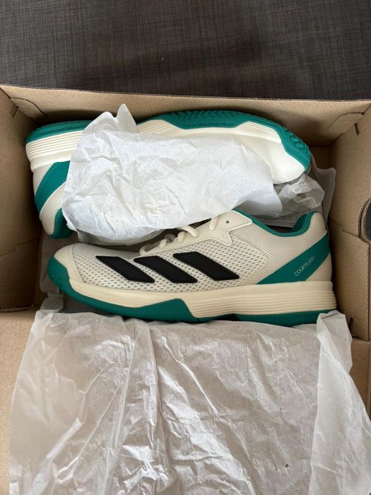 Sapatilhas  adidas novas