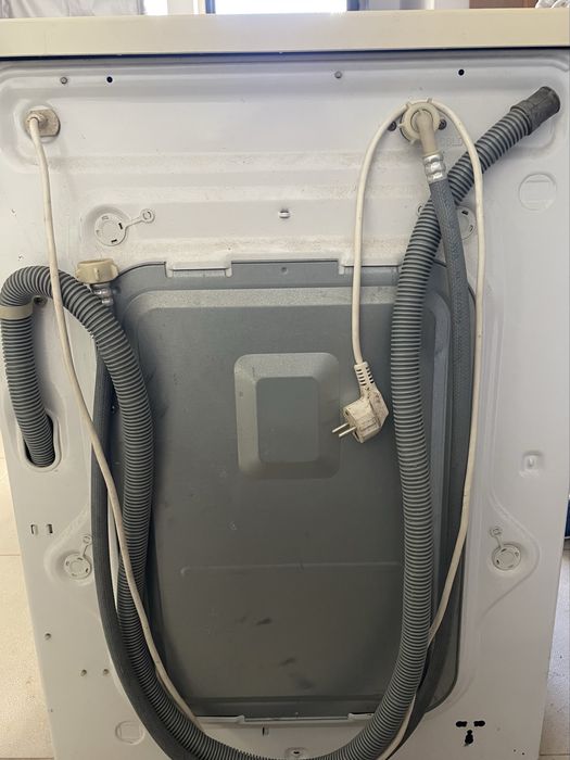 Maquina de lavar roupa