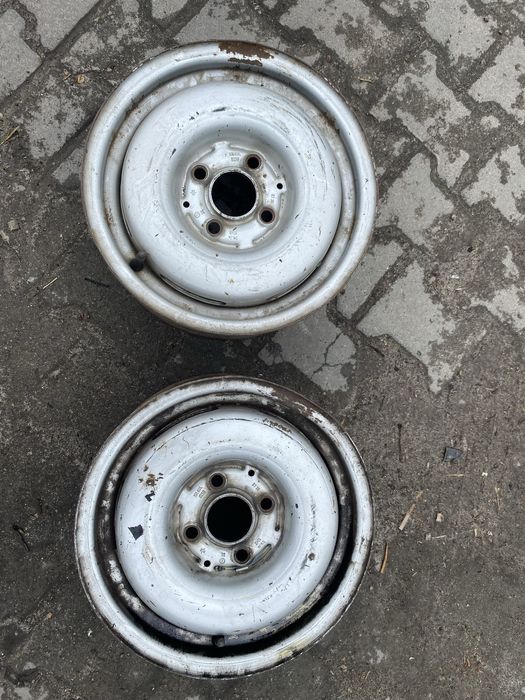 Продам диски Гольф-2