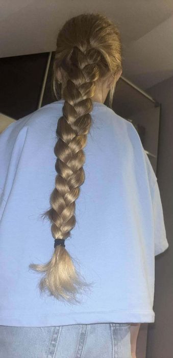 Sprzedaje blond włosy