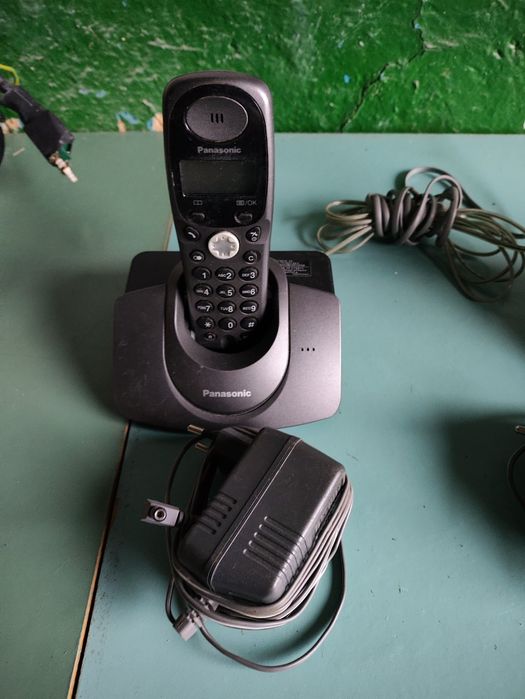 Стаціонарний телефон Panasonic