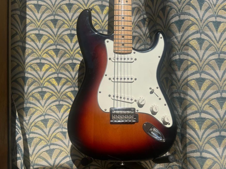 Stratocaster - Fender Player Series MN 3CS
