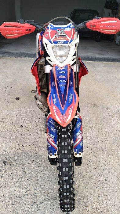 Vendo ou troco Beta 300 rr 2021