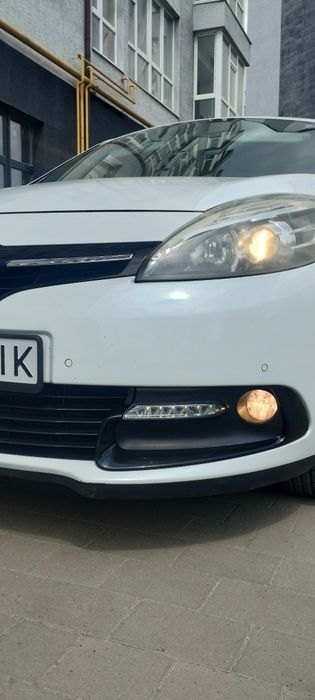 Продається Рено сценік3.1.5дизель.2013р.7місць.