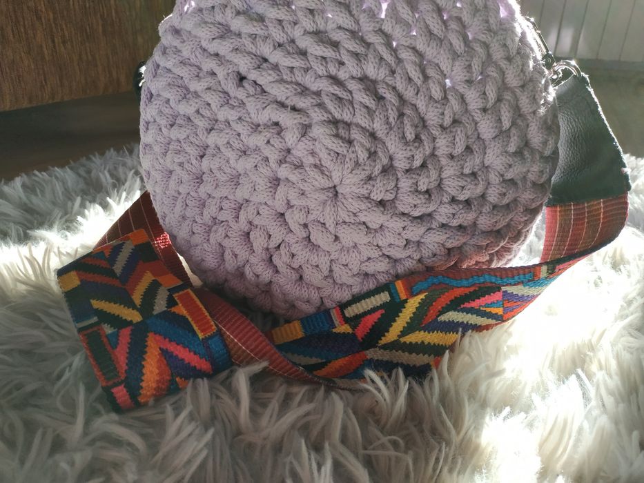 Torebki na szydełku boho handmade aztecki styl dwa kolory okazja sale