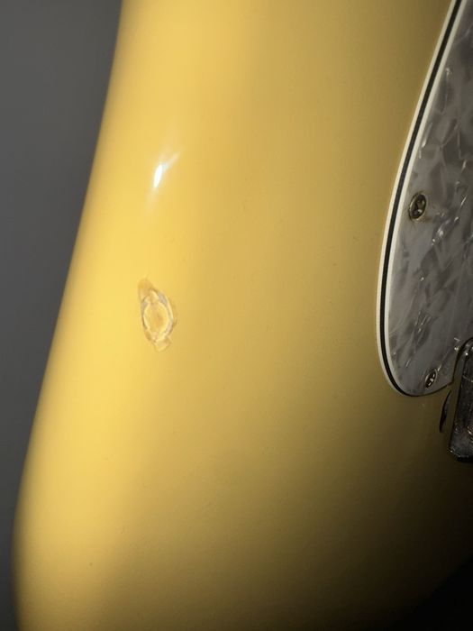 Fender Stratocaster HSS Mexico, Buttercream, клён