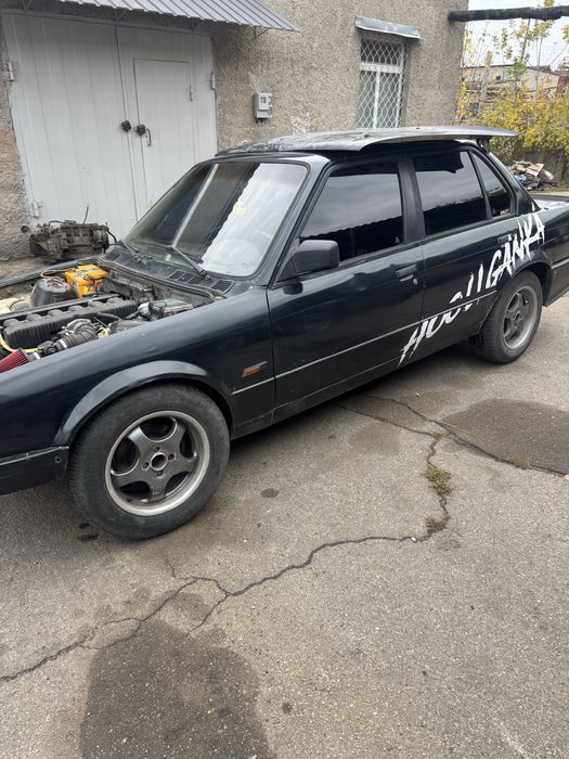 bmw e30 с мотором M52b20