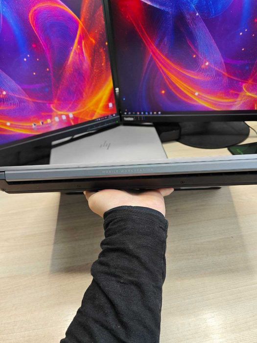 Потужний ноутбук HP ZBook 17 G6 •RTX 5000•32GB DDR4•512GB SSD