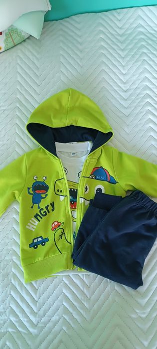 Conjunto fato treino menino 12M