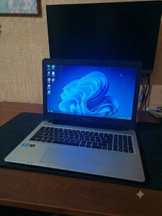 Ноутбук Asus на Ssd
