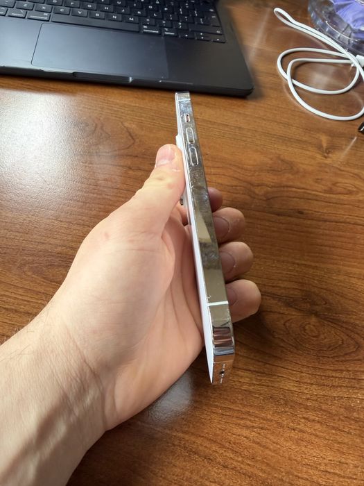 iPhone 14 Pro 128 GB – biały – stan bardzo dobry