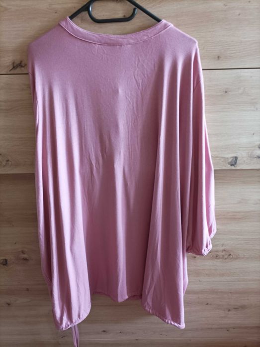 Bluzka rozm 56/58 Nowa