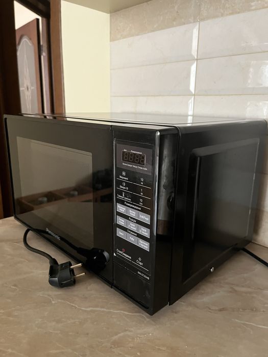Мікрохвильова піч Panasonic