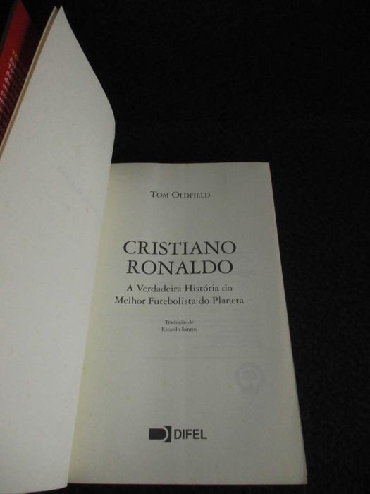 Livro Cristiano Ronaldo Tom Oldfield