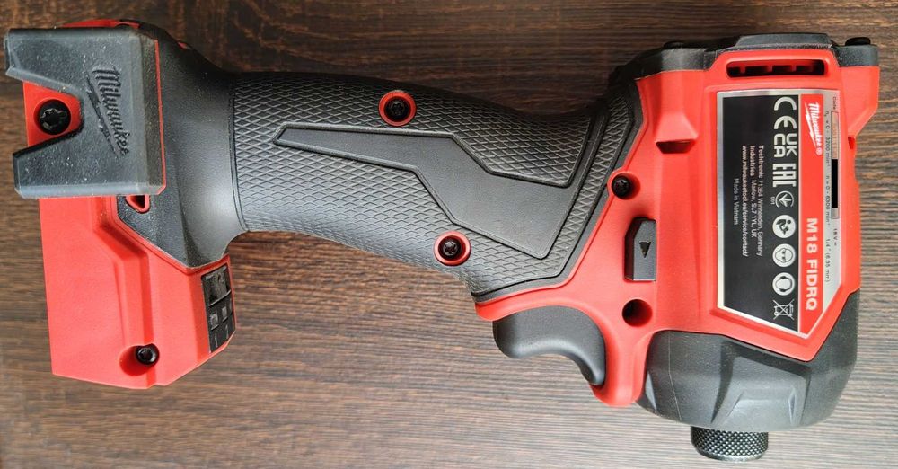 Zakrętarka udarowa hydrauliczna Milwaukee M18 FIDRQ stan idealny na gwarancji