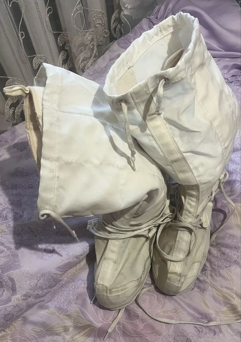 Canadian army opium shoes