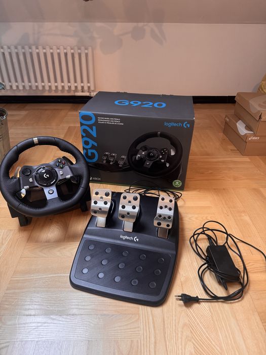 Zestaw kierownica + pedały LOGITECH G920