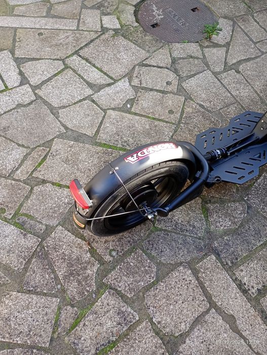 Trotinete nova muito top