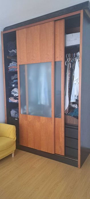 Conjunto de Quarto Completo em Excelente Estado