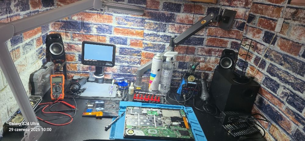 Naprawa komputerów Laptopy/Serwis Komputerowy [TANIO i SZYBKO!]