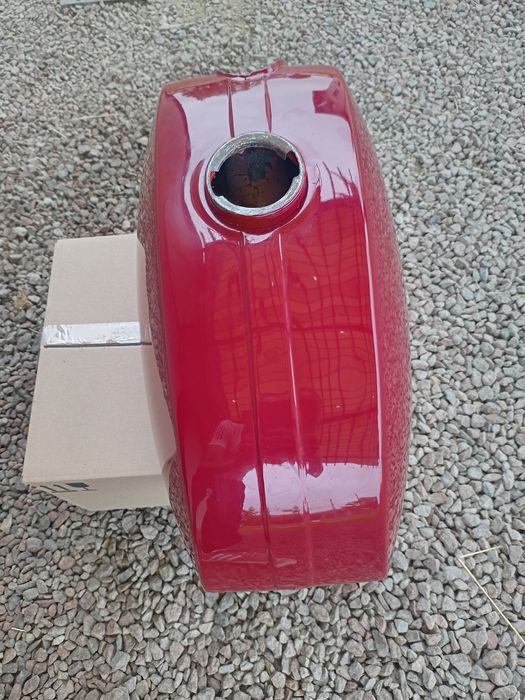 Продам бак для мотоцикла Ява 634. (350) Вишня.