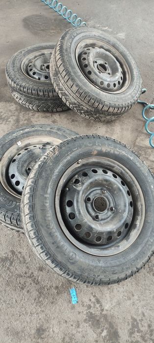 Диски с зимней резиной