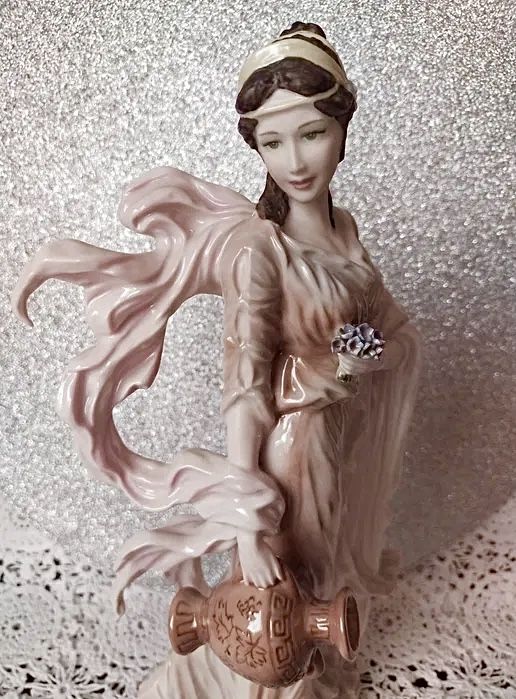 *Cudna WEDGWOOD Kolekcjonerska Figurka porcelanowa Lalka Vintage