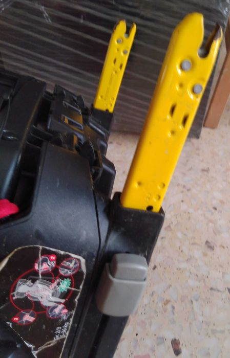 Cadeira + Banco ISOFIX da Bebé Confort