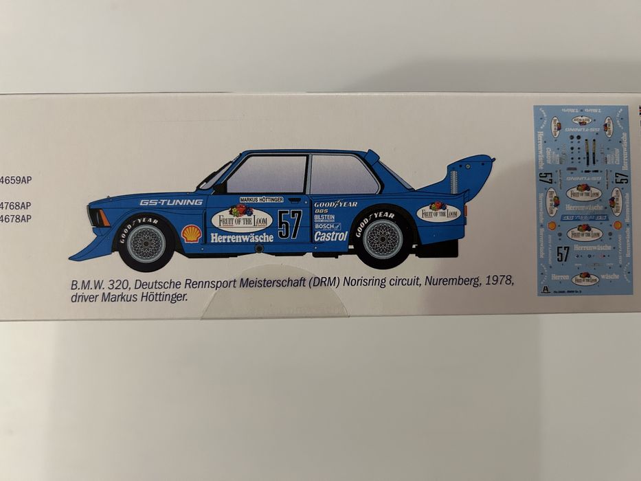 Samochód BMW 320 model Italeri 3626