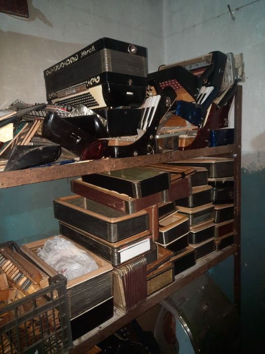 Продам запчастинини на Аккордеон Weltmeister, Horh, Royl, Hohner та ін