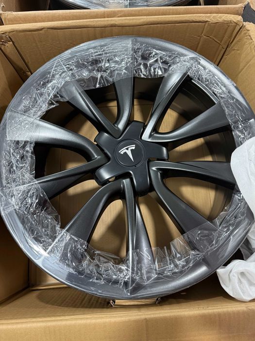 Jantes 20 Tesla Originais Stiletto Gunpowder IGUAIS A NOVAS  + Pneus