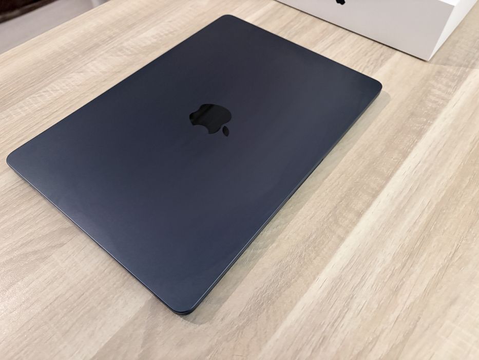 Macbook Air M4 16/256