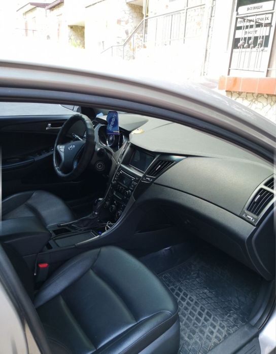 Hyundai Sonata 2013 VIN KMHEC41LBDA549837 фото оголошення 6 з 8