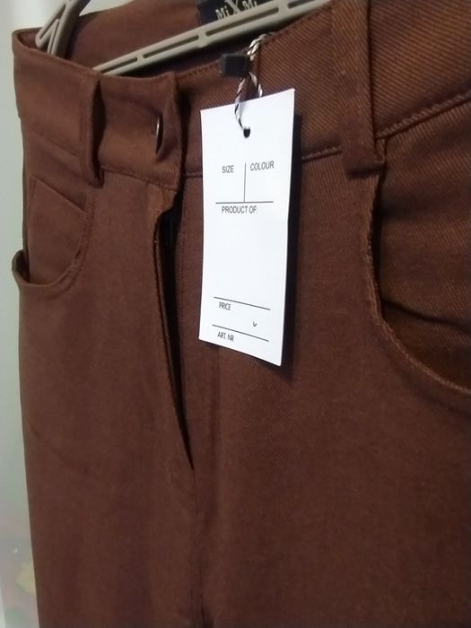 Штани в шоколадному кольорі прямого крою р. 42-44