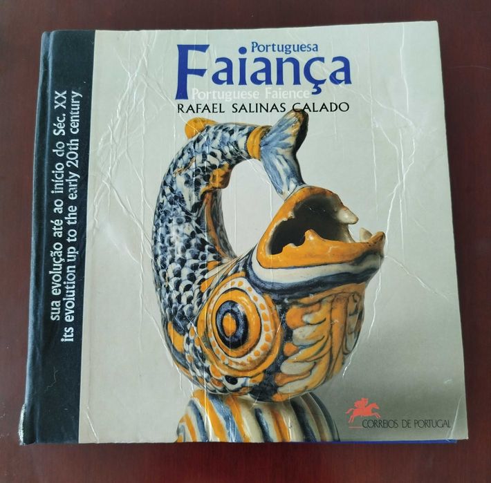 Livro "Faiança Portuguesa", com Selos temáticos, edição dos CTT