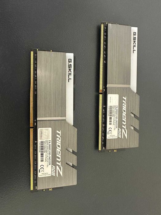 G.Skill Trident Z DDR4 16GB (2x8GB) 3000MHz CL15 RGB