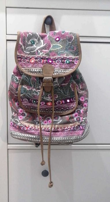 Plecak w stylu hippi Bonprix